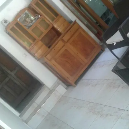 Bulgary Village بيت ضيافة